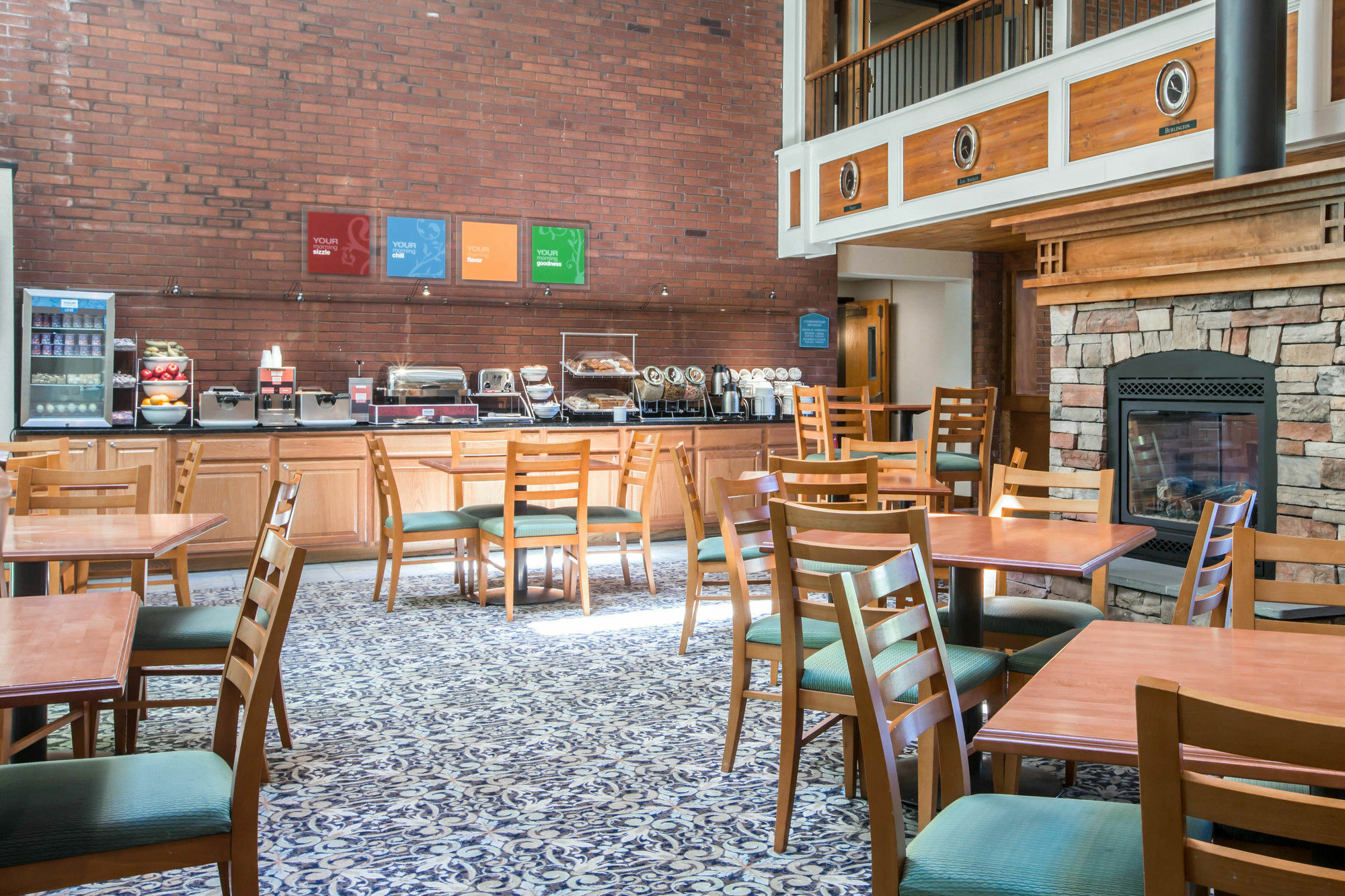 Comfort Suites South Burlington Near University エクステリア 写真