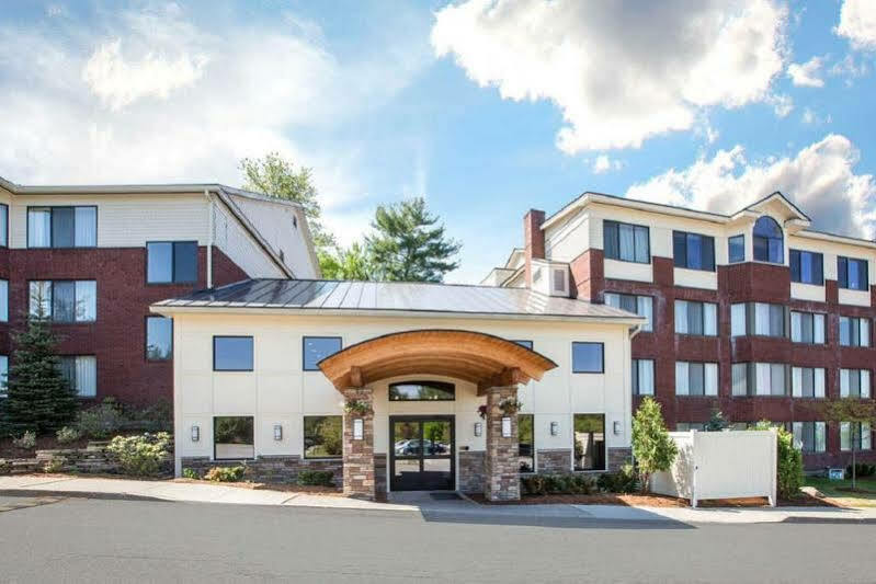 Comfort Suites South Burlington Near University エクステリア 写真